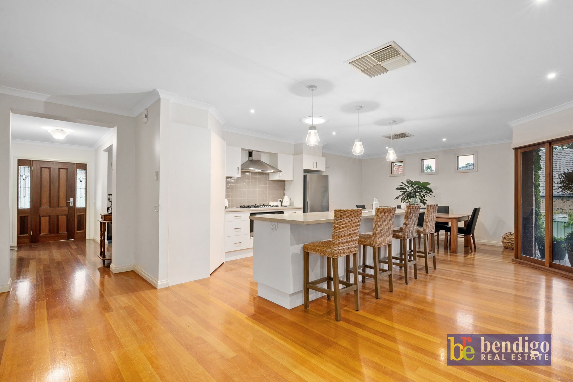 15 Aspera Way Kangaroo Flat VIC, Flat - Thumbnail 6