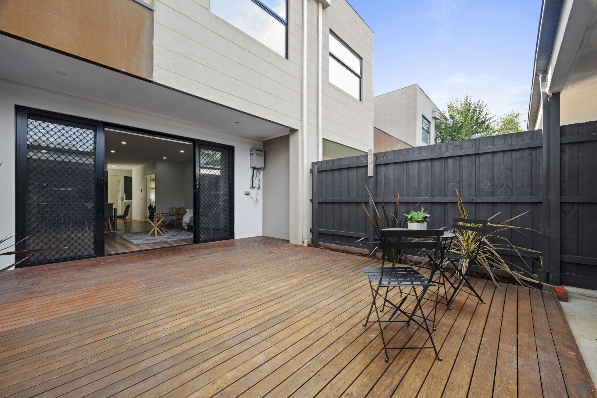 Stylish Modern Living In Prime Wollert Pocket