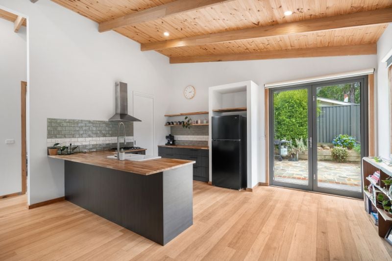 67 Whittlesea-Kinglake Road, Kinglake