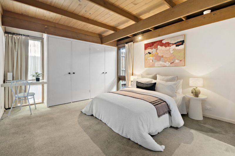 1 Severn Street, Epping