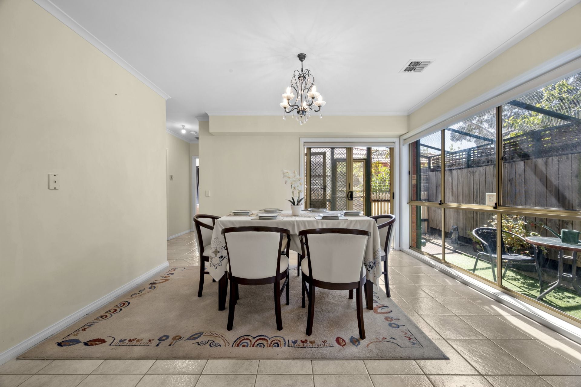Great Location, Great Floor Plan, Great Opportunity!