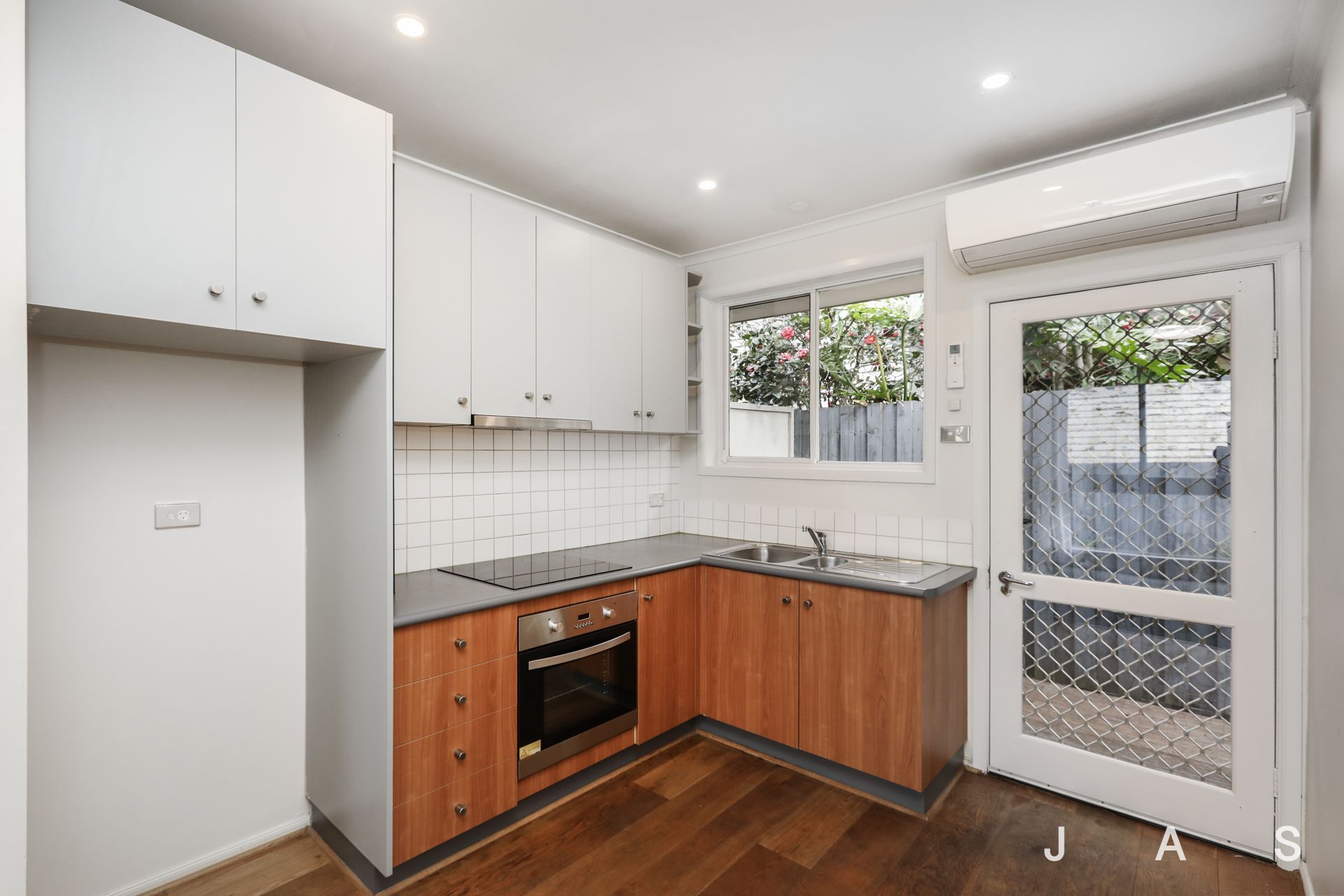 1/11 Halpin Street Brunswick West VIC, Brunswick West - Thumbnail 6