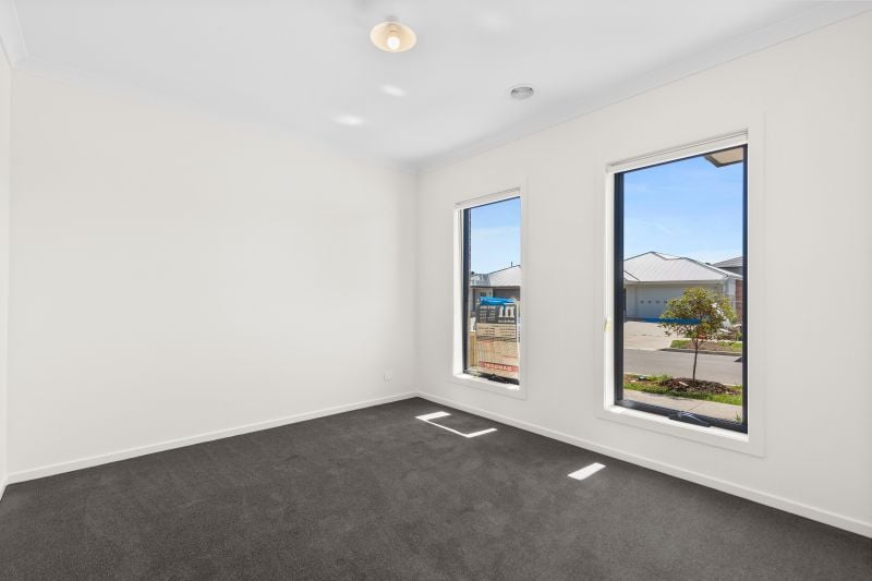 10 Noir Road, Wollert