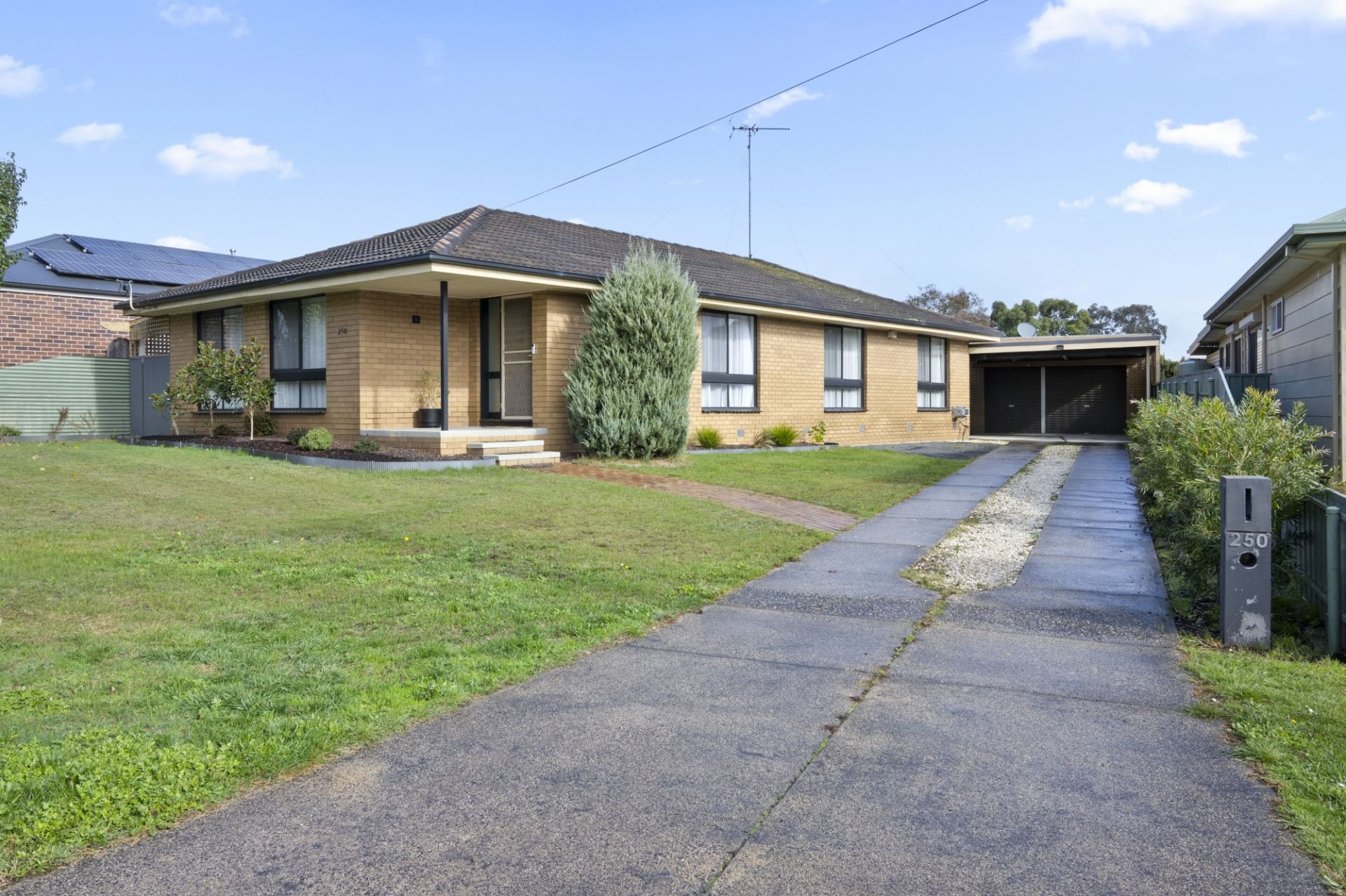 250 Lal Lal Street, Canadian, Canadian - Thumbnail 2