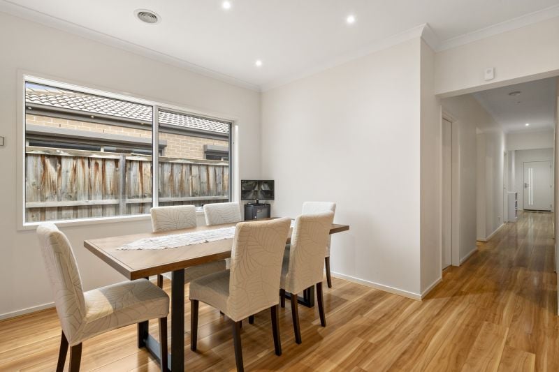 8 Massa Drive, Mernda