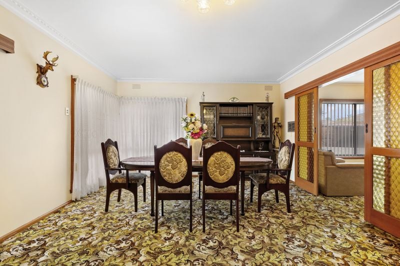 25 Bendigo Crescent, Thomastown