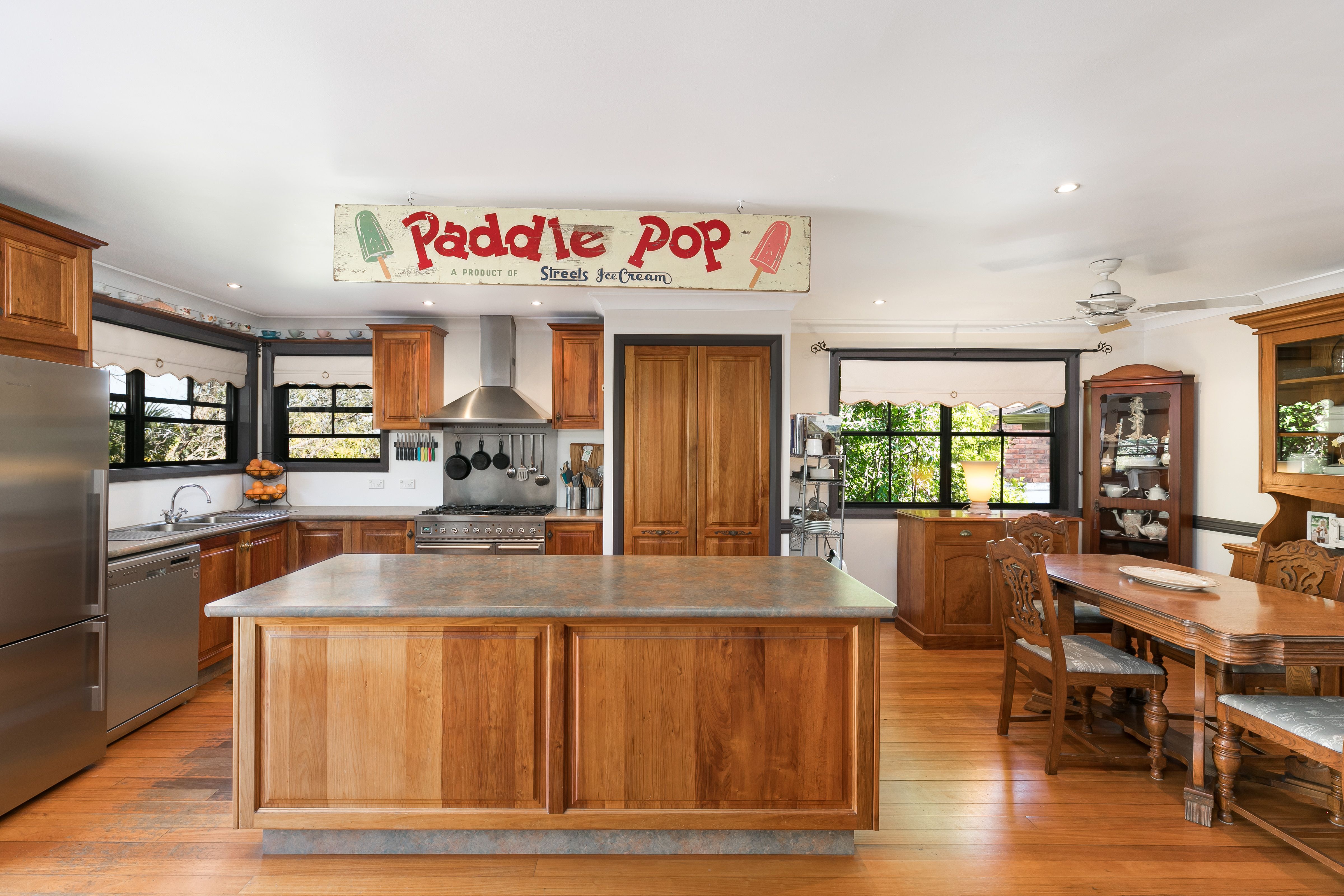 42 Parthenia Street, DOLANS BAY, Dolans Bay - Thumbnail 3