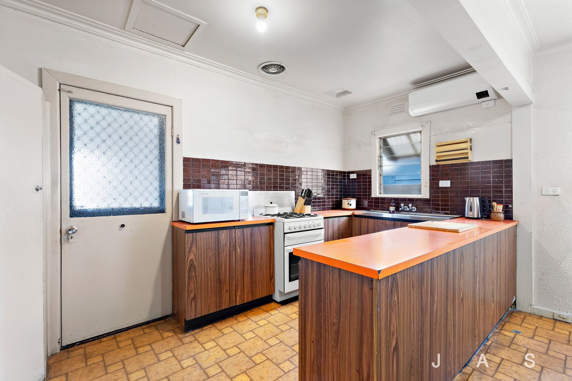 15 Adeney Street, Yarraville, Yarraville - Thumbnail 4