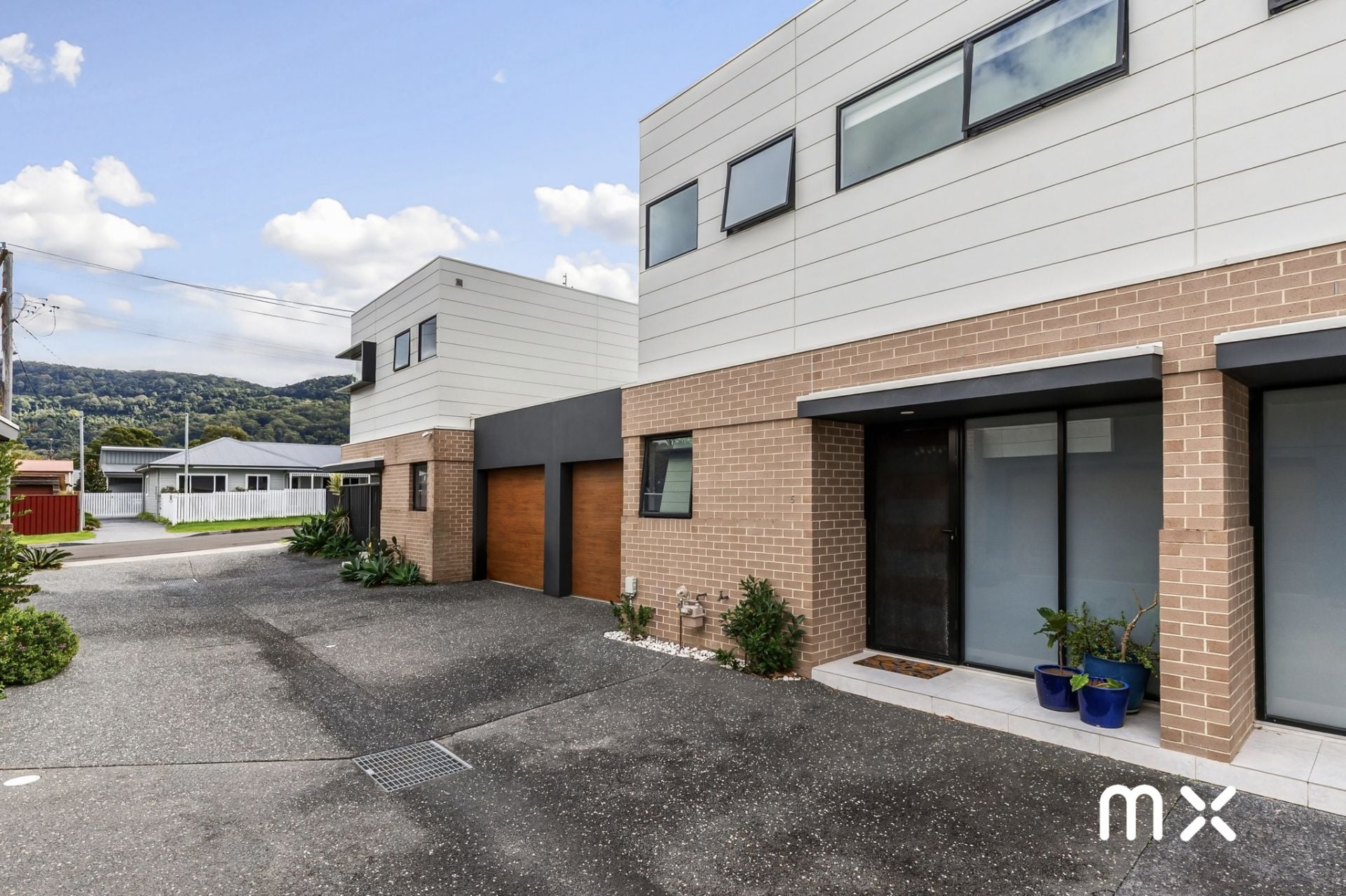 5/17 Buckland Street, Balgownie - Image 1