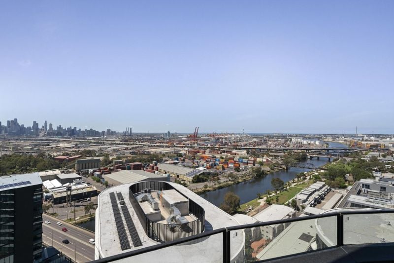 2007/8 Hallenstein Street, Footscray