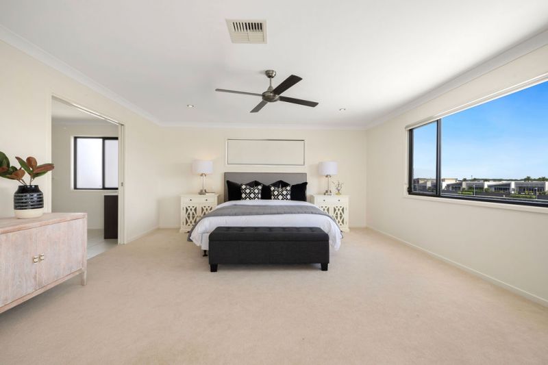 9 Waters Close, Hope Island - Thumbnail 8