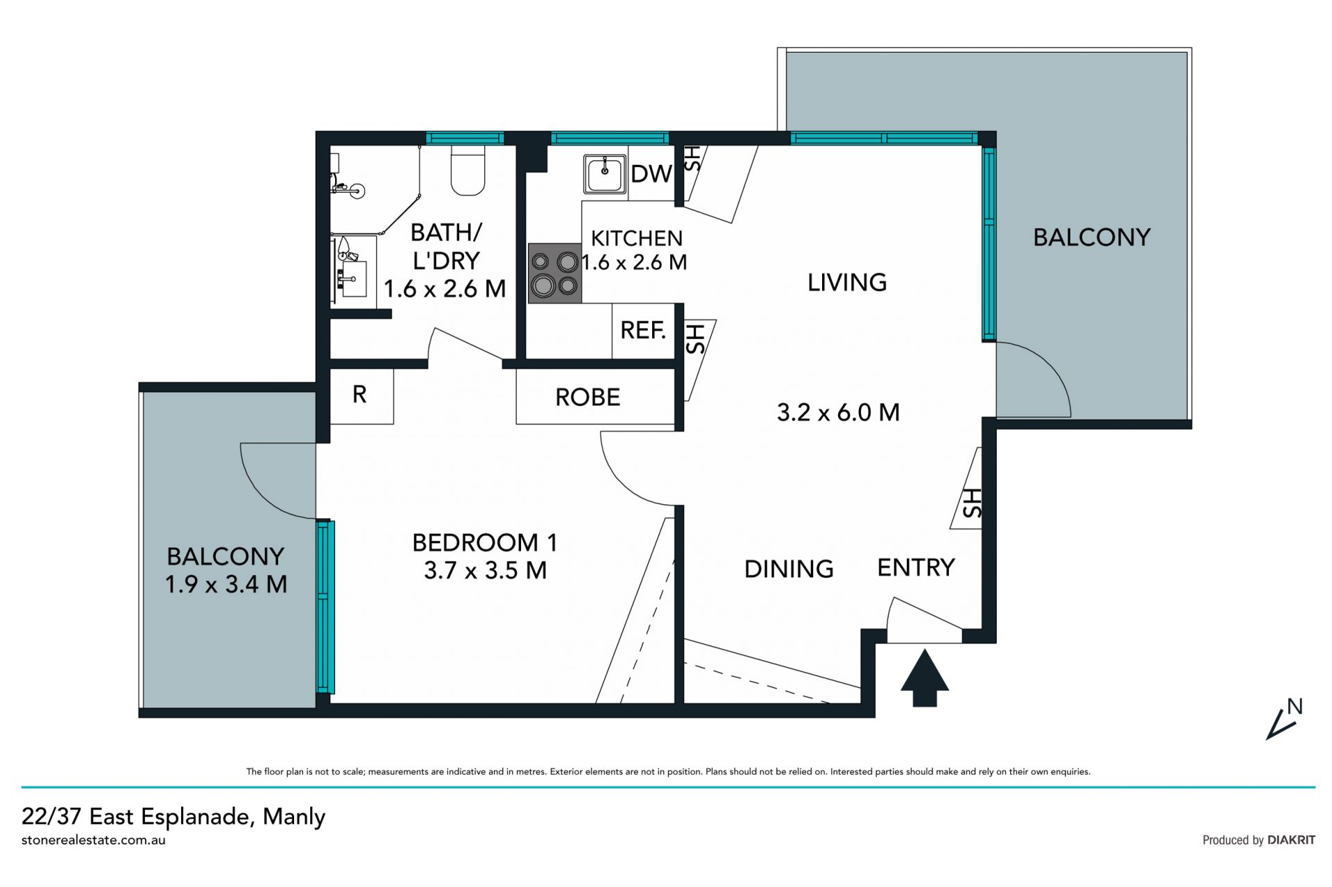 Bright harbourfront pad with ocean views