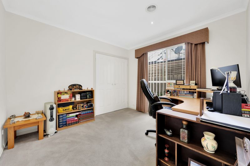 30 Capri Close, South Morang