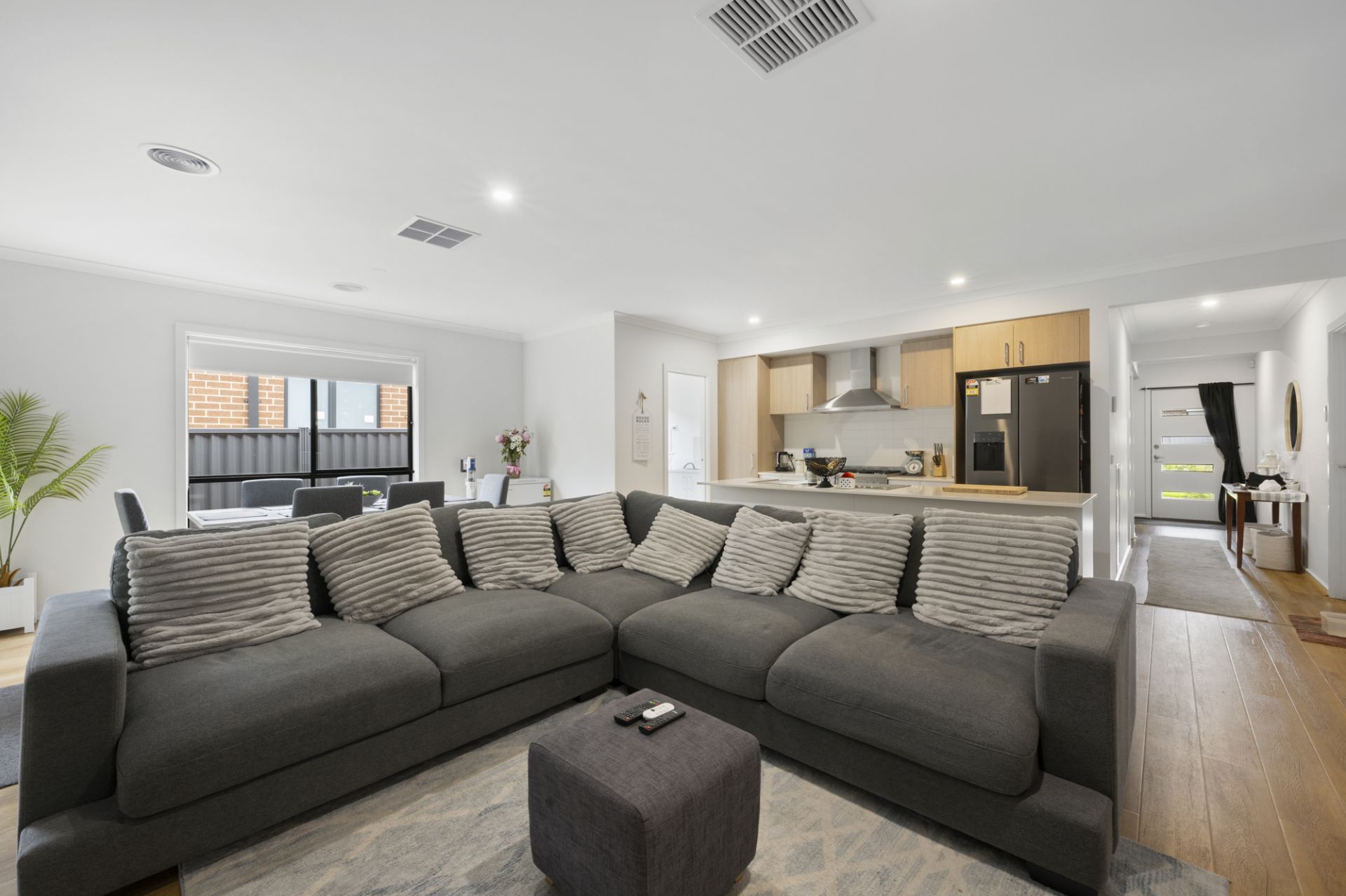 21 Brewster Street, Alfredton, Alfredton - Thumbnail 5