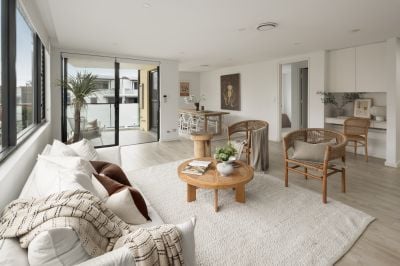 Dee Why - 7/20-22 Clyde Road