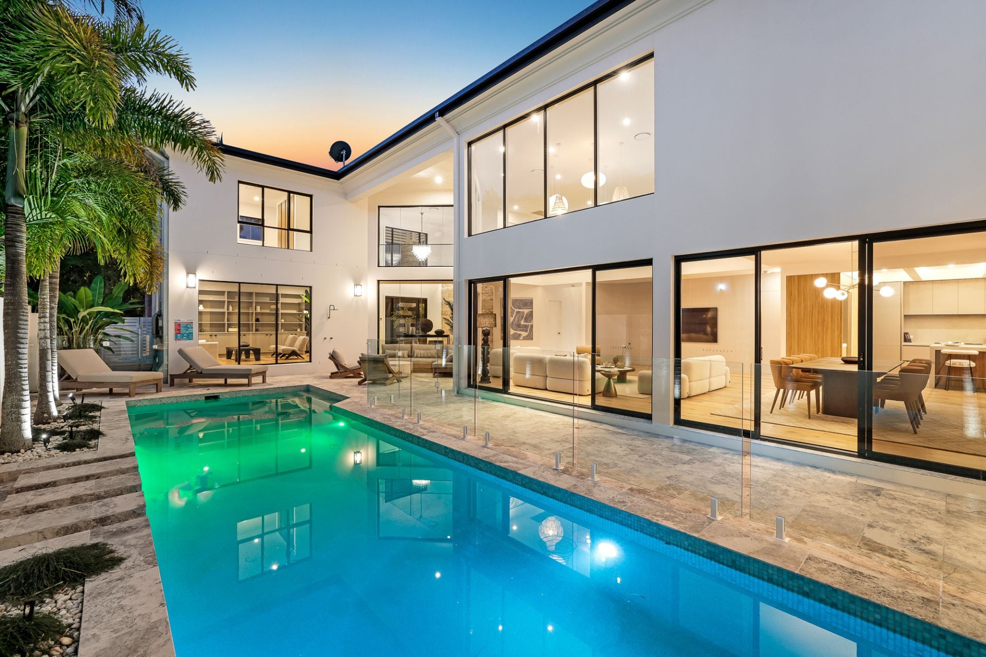 2062 The Circle, Sanctuary Cove QLD 4212, Sanctuary Cove - Thumbnail 2