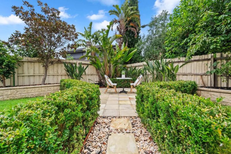 10 Grovedale Close, Thomastown