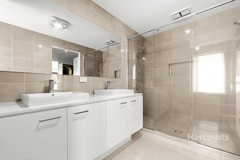 47 Enterprise Circuit, Fraser Rise