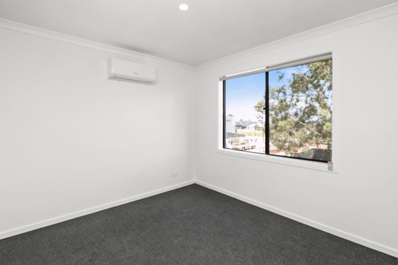 6 Valais Street, Wollert