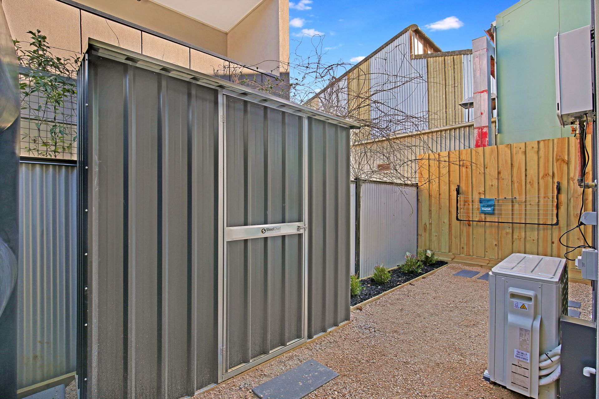 Modern Home in a Great Location – Move In Ready!