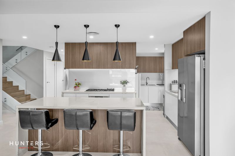 72 Tilbury Avenue, Stanhope Gardens