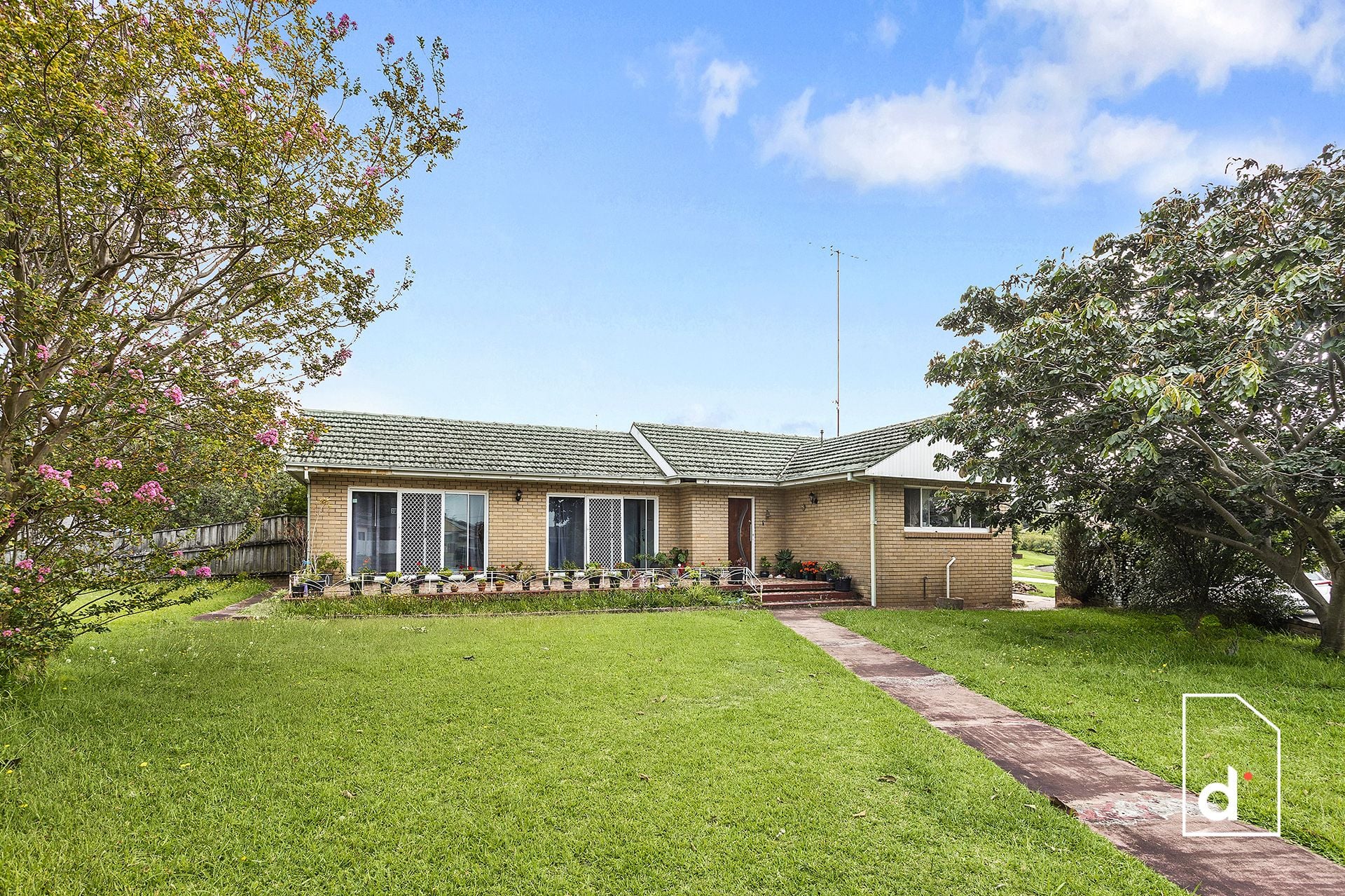 24 Jobson Avenue, Mount Ousley NSW 2519