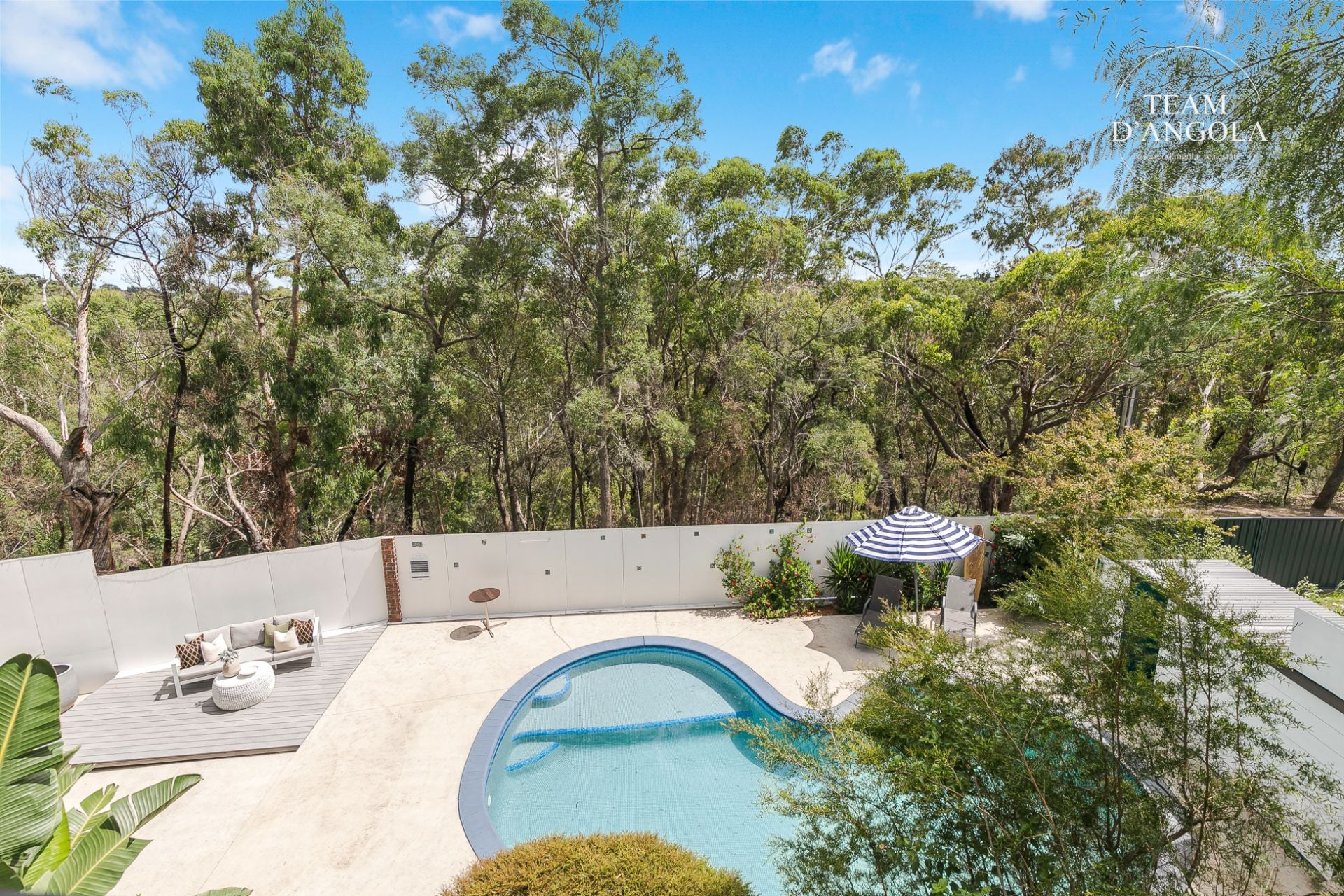 6 Chainmail Crescent, Castle Hill, Castle Hill - Image 1