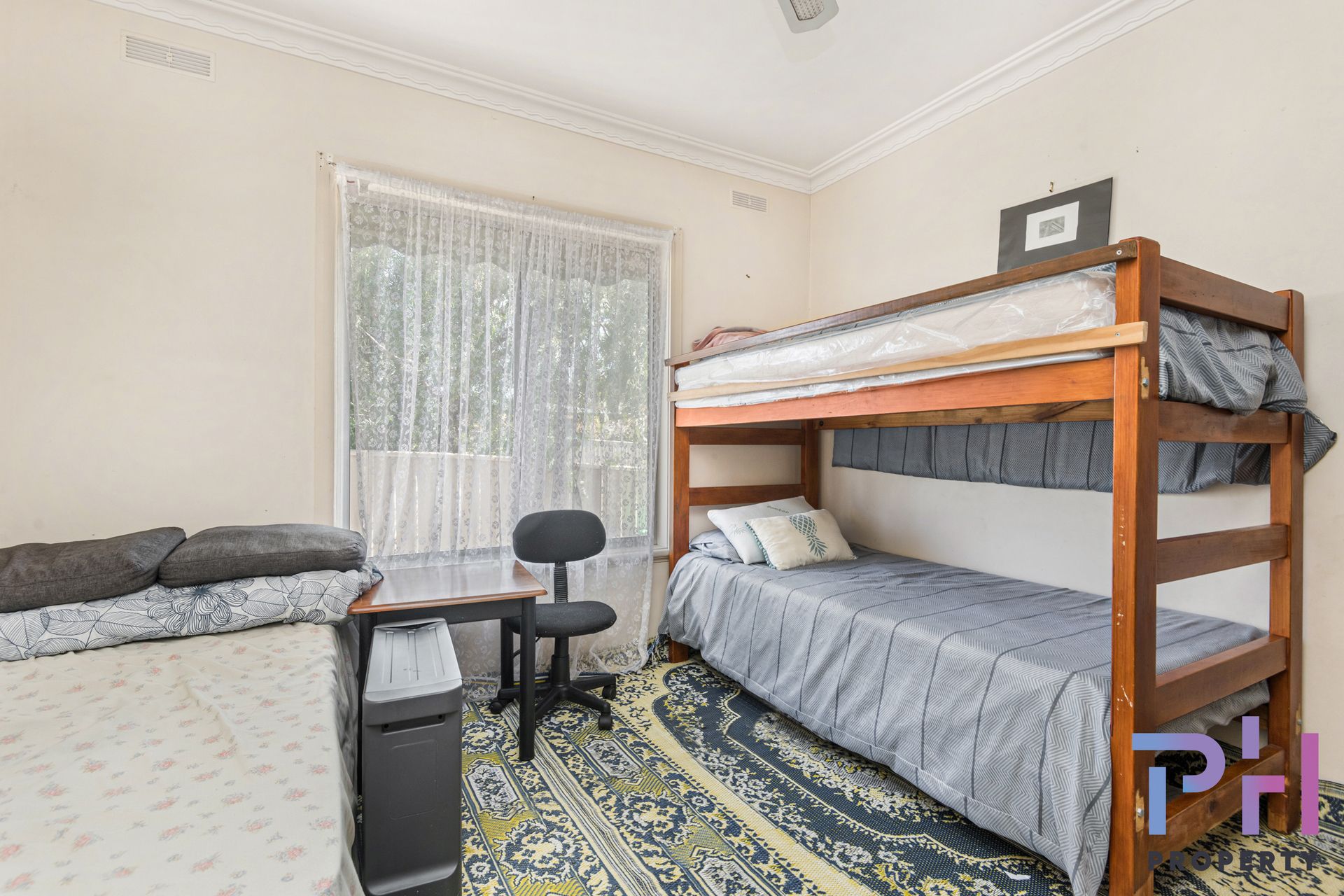 3 Thompson Street LONG GULLY VIC, Long Gully - Thumbnail 2