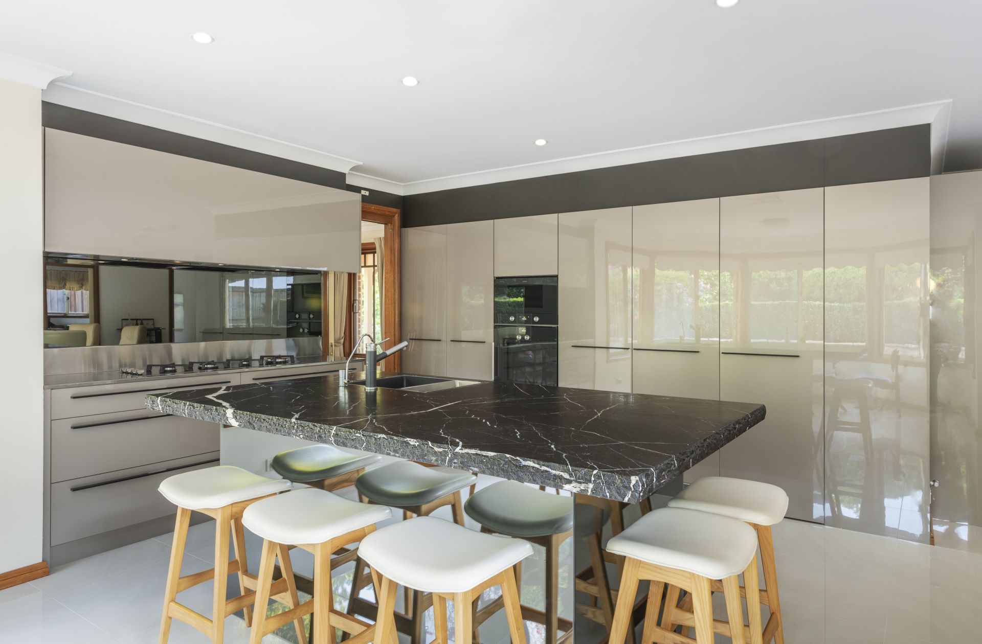 15 Glen Helen Grove Dural NSW, Dural - Thumbnail 3