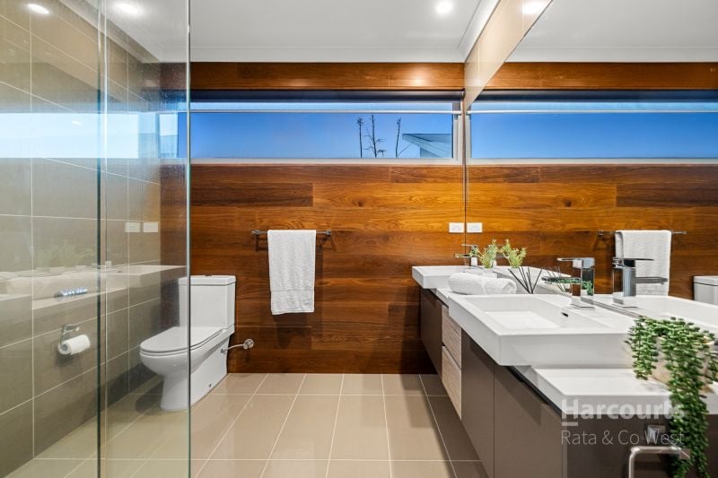 12 Flemington Street, Caroline Springs