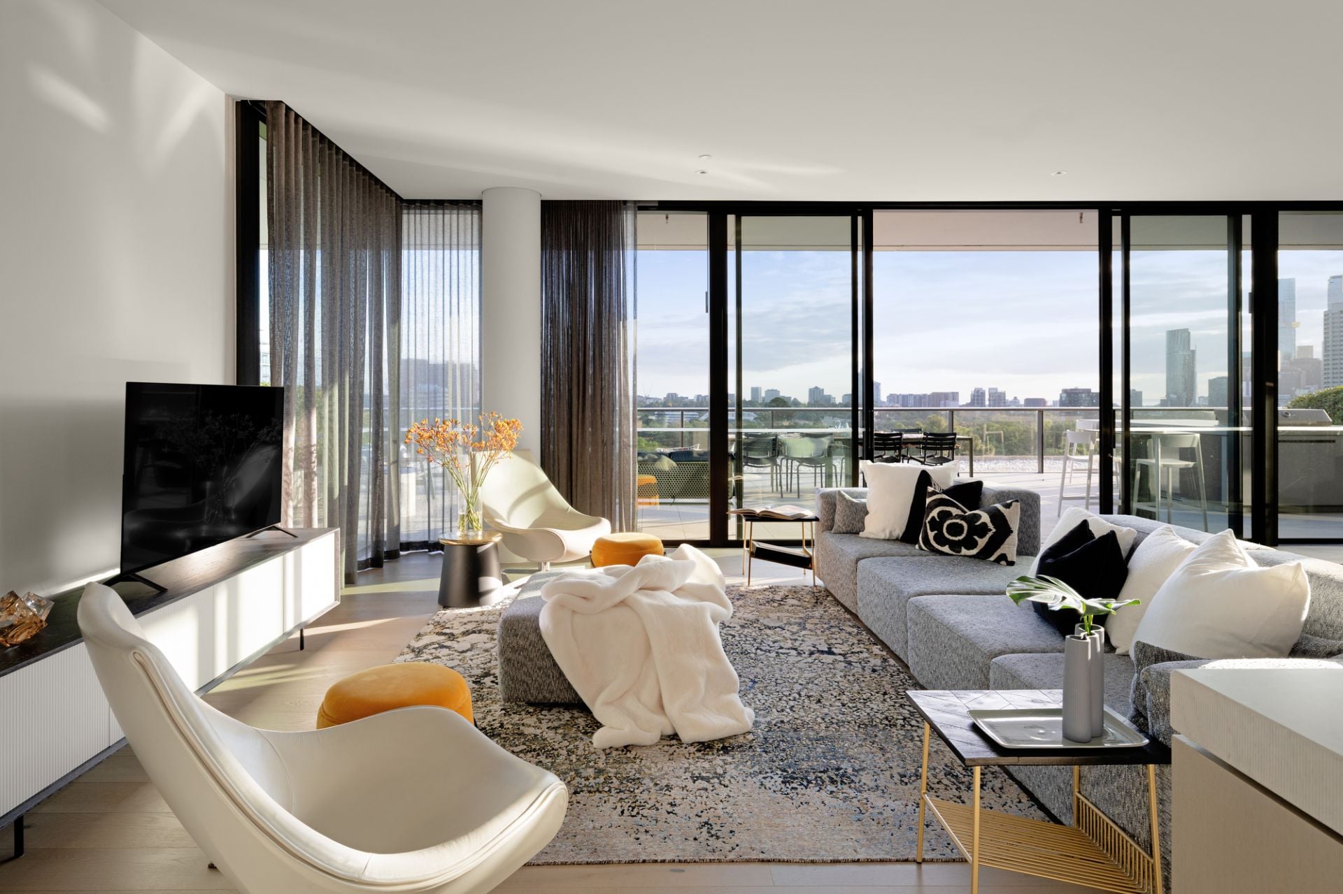 918/280 Albert Street, East Melbourne, East Melbourne - Thumbnail 3