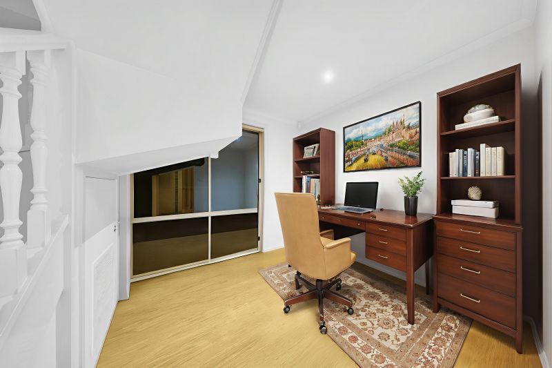 4 Exton Close, Epping