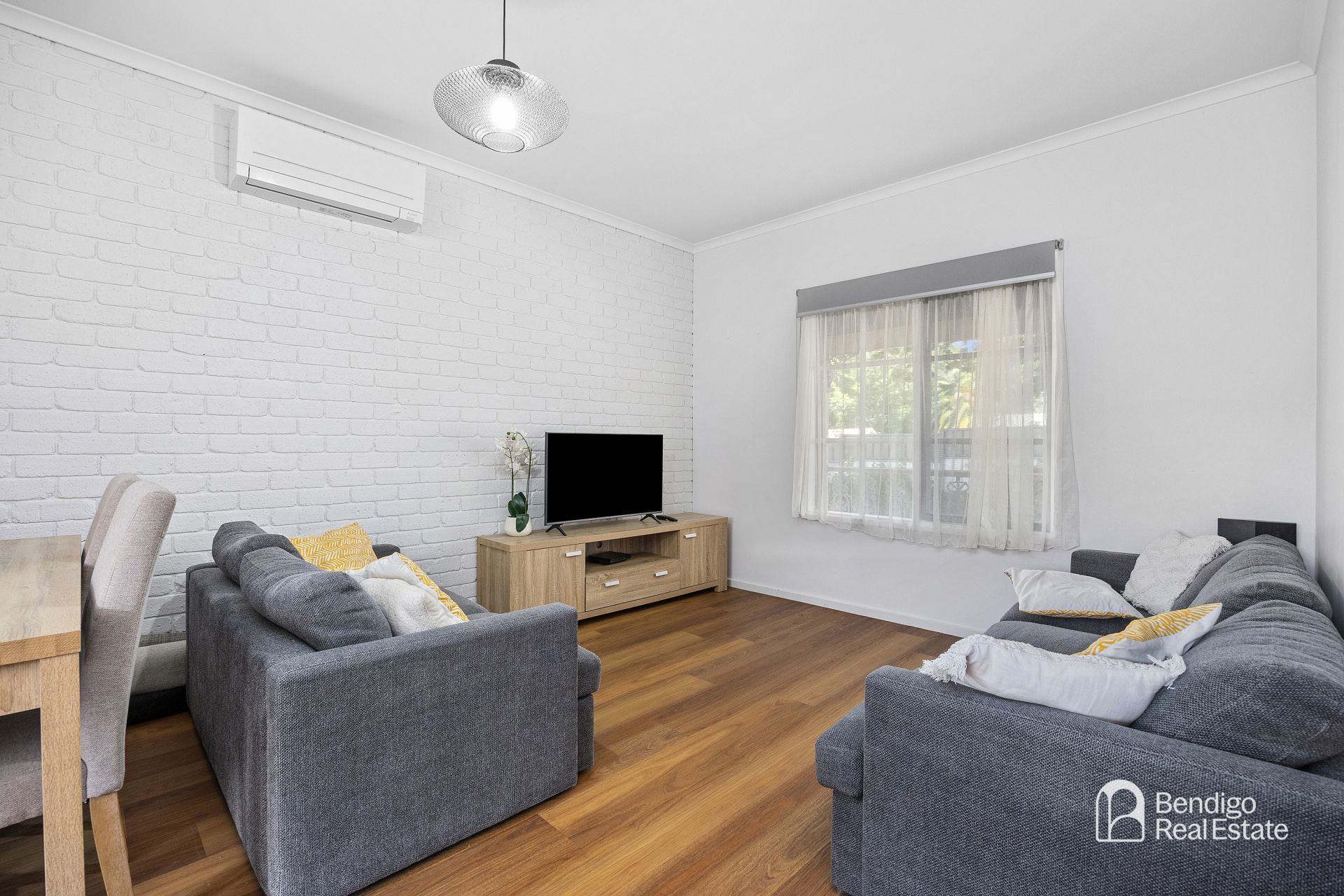 2/67 Carpenter Street Quarry Hill VIC, Hill - Thumbnail 2