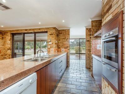 190 Gibbs Road, Banjup