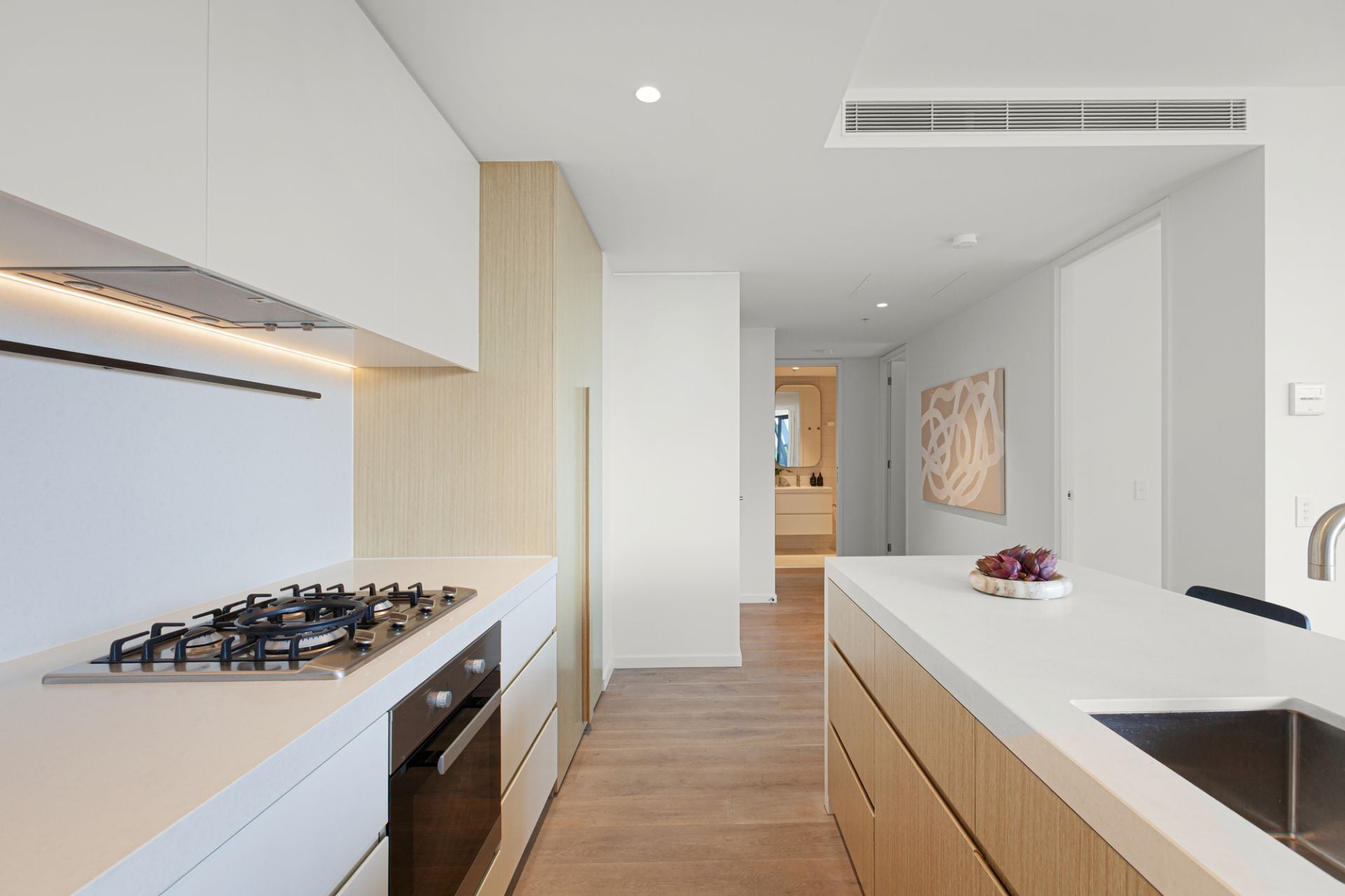 709/450 St Kilda Road, Melbourne, Melbourne - Thumbnail 4