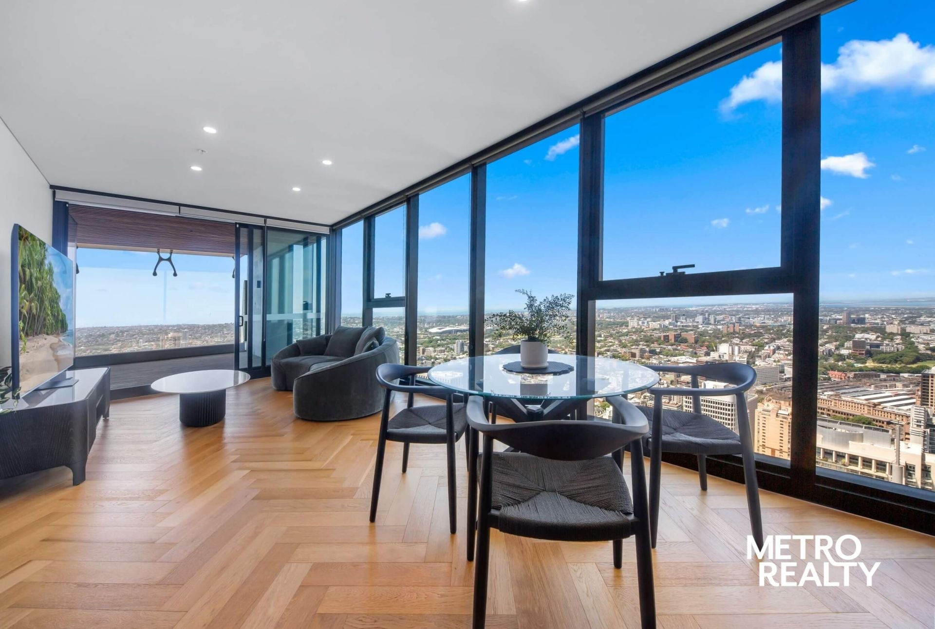 7203/117 Bathurst Street, Sydney - Thumbnail 2