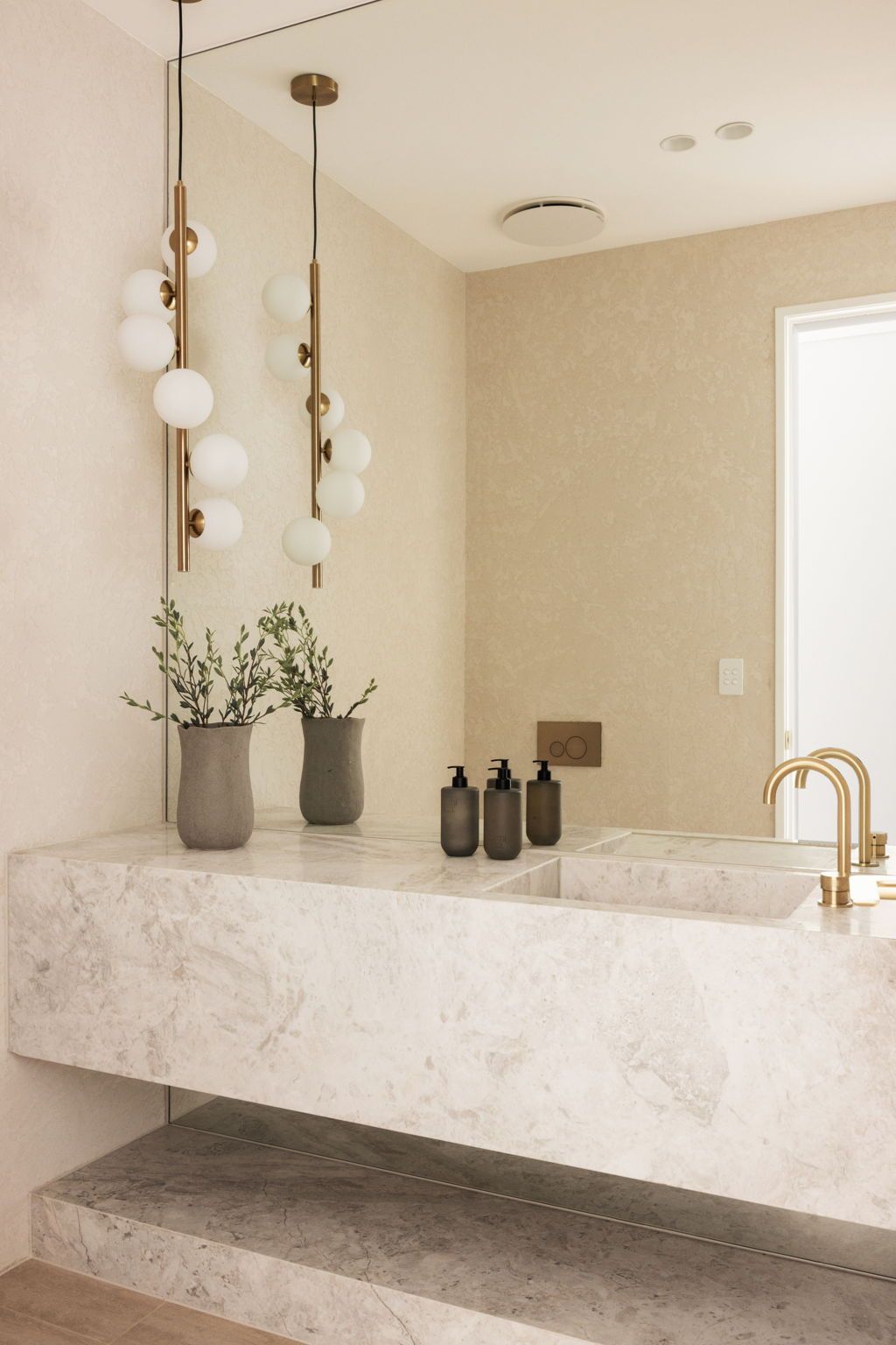 18b Fairs Avenue Woolooware 2230