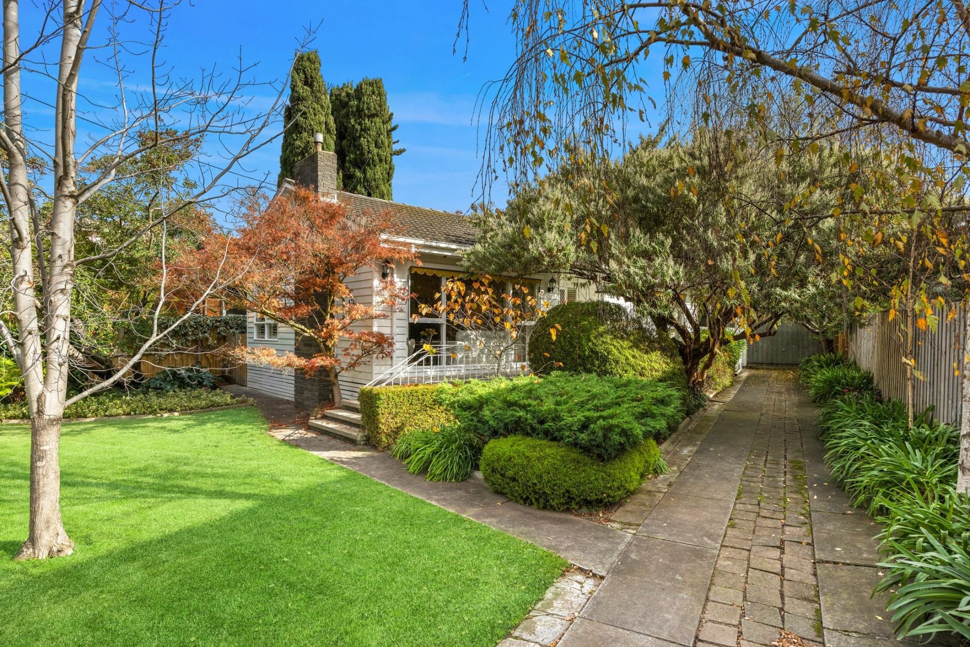 15 Riverglen Court, Belmont - Thumbnail 2