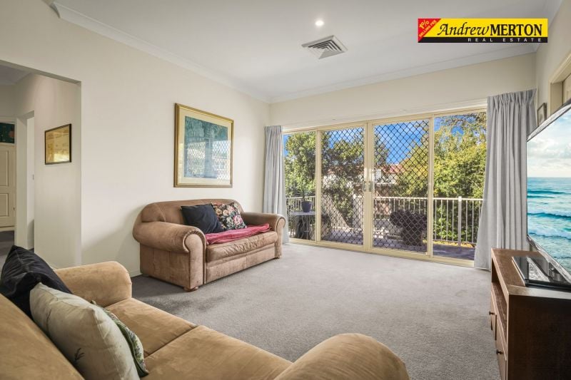 32 James Ruse Close, Windsor