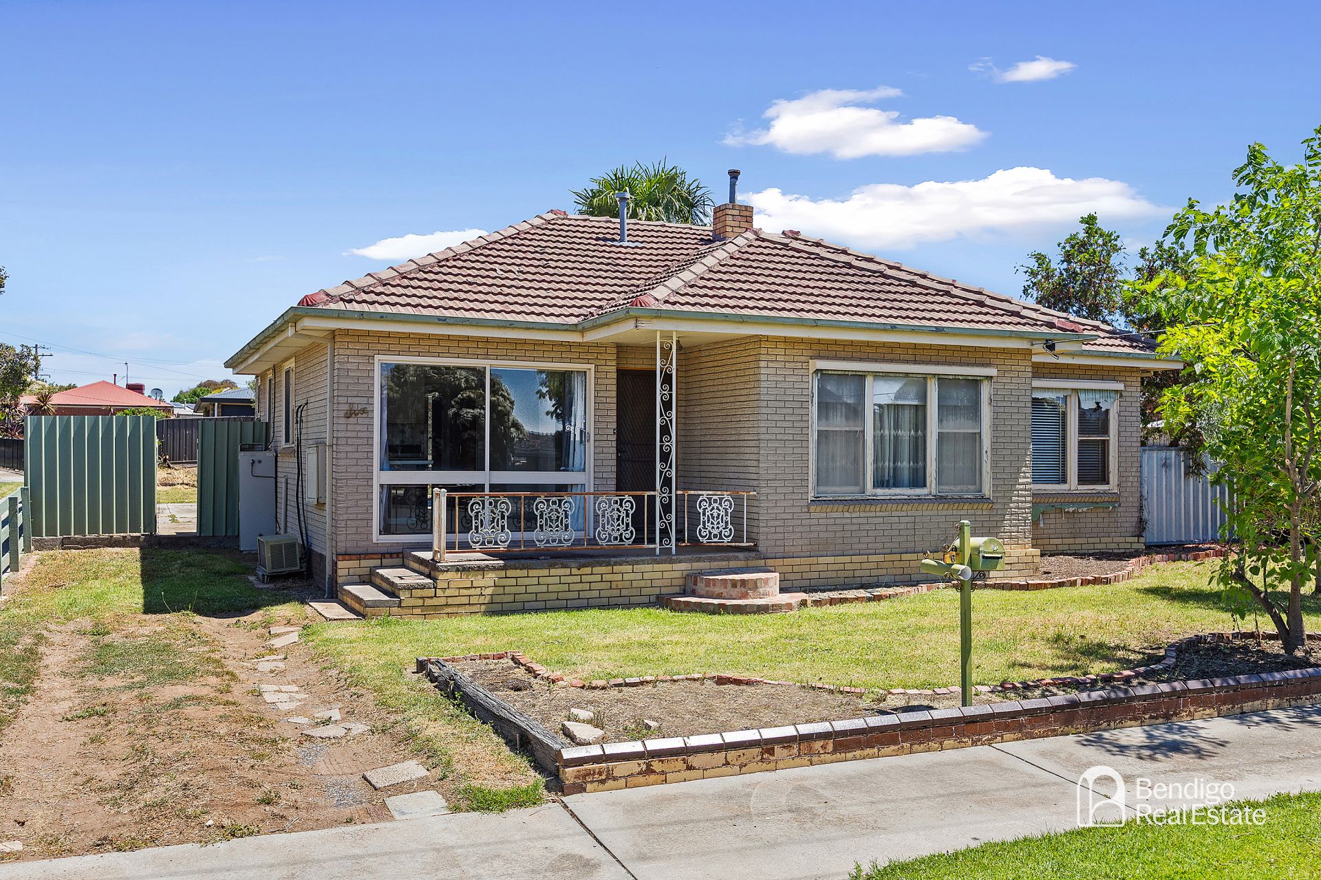 6 Bowles Street Kangaroo Flat VIC, Flat - Thumbnail 2