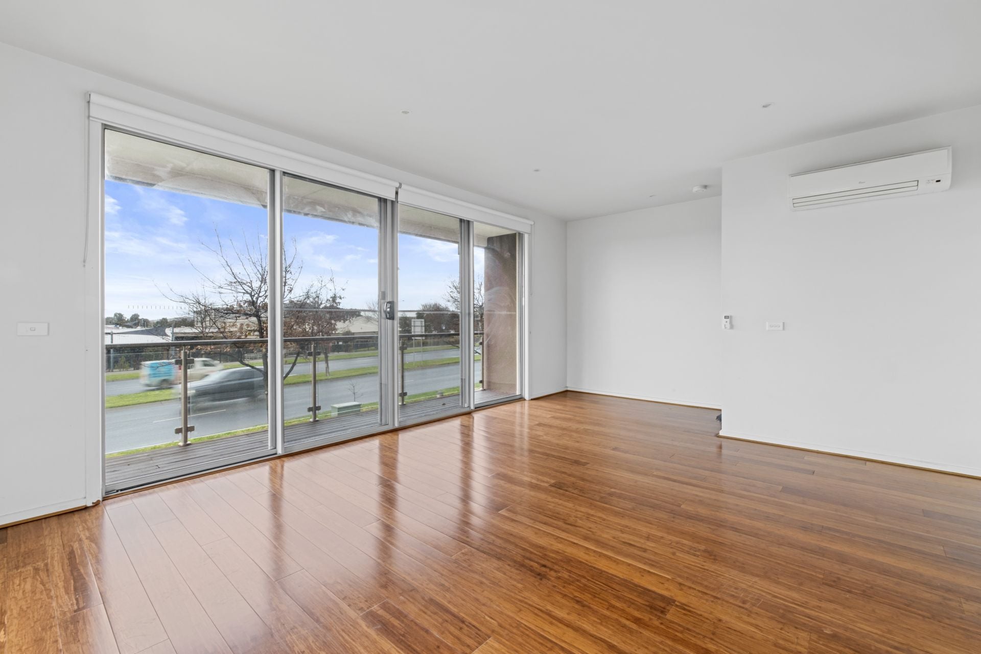 Craigieburn Three Bedroom Townhouse!
