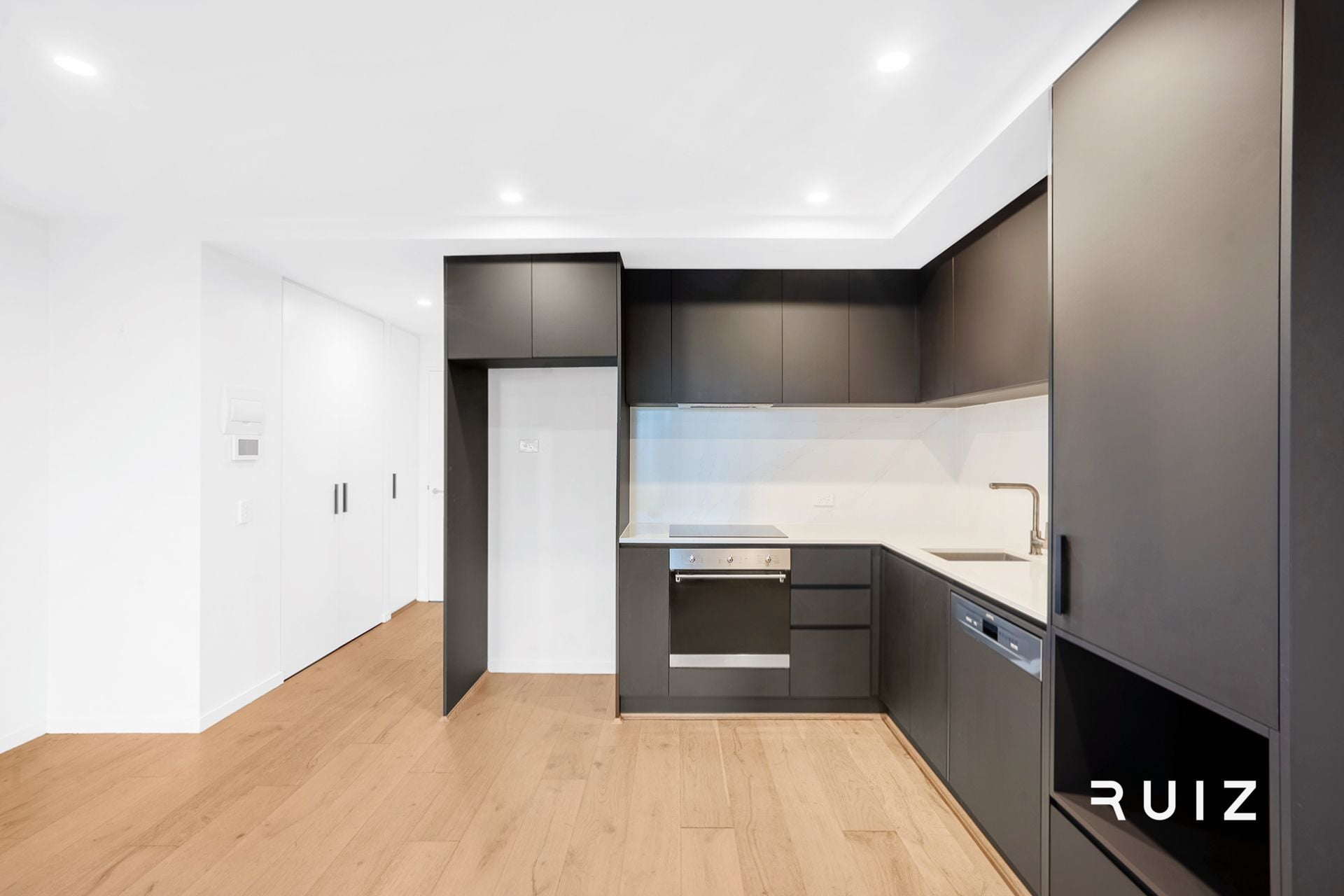 715/83 Cooyong Street, Reid, Reid - Thumbnail 6
