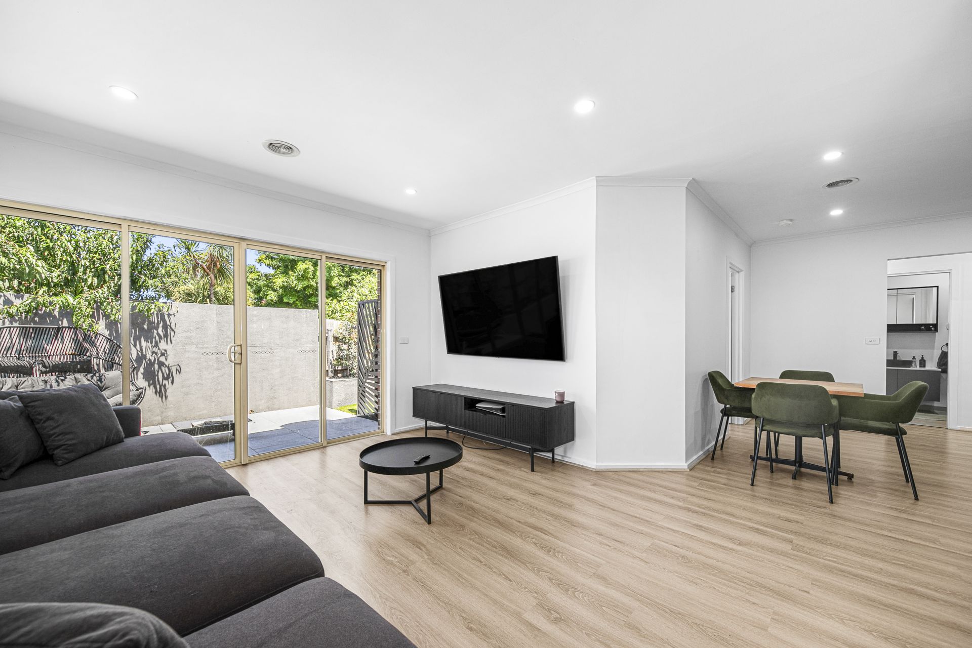 2/40 South Avenue, Altona Meadows - Thumbnail 4