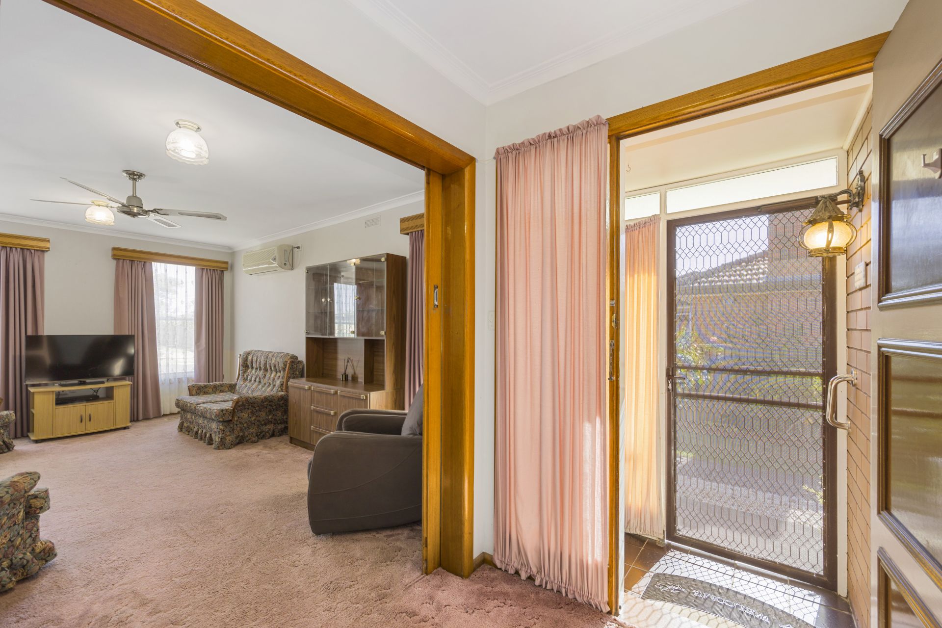 16 Edgar Street, Wendouree, Wendouree - Thumbnail 3