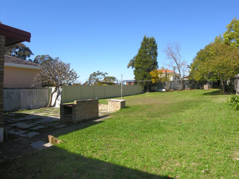 10 Cook Street CARINGBAH 2229