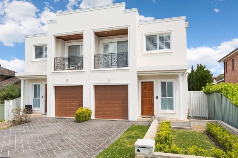 6b Gordon Street CARINGBAH 2229