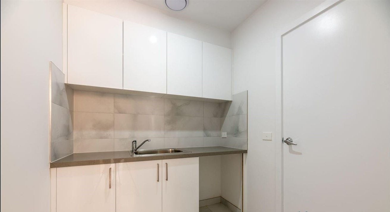 Large Four Bedroom Home In The Heart Of Fawkner!