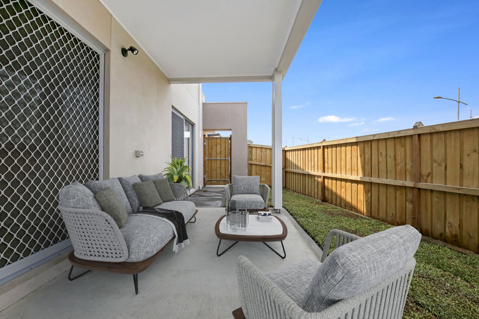 Modern Home Panoramic Views