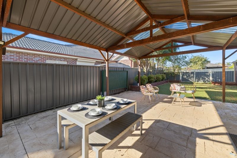 10 Lancely Green, Caroline Springs