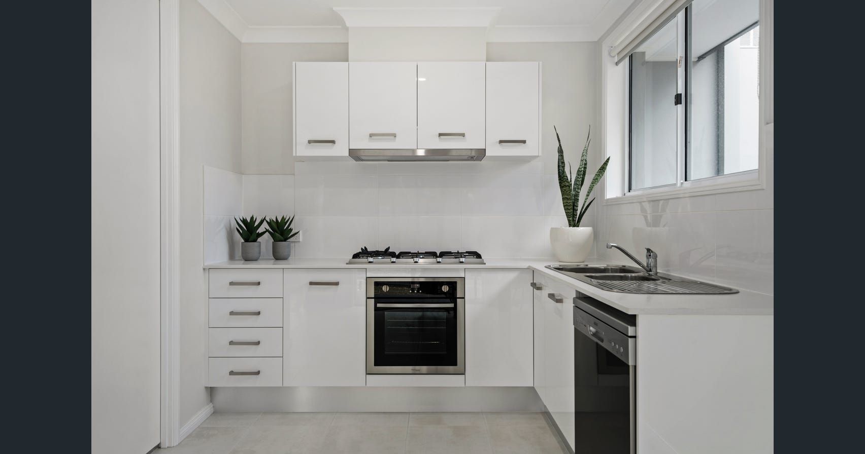 40A Carnarvon Drive, Frenchs Forest, Frenchs Forest - Thumbnail 3